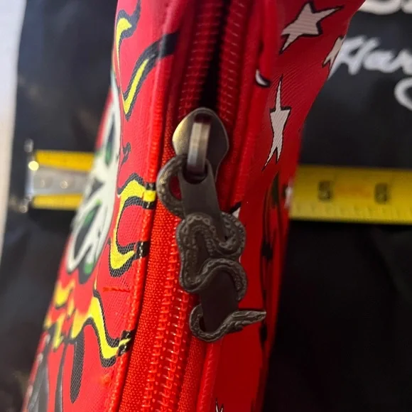 Ed Hardy Red and White Star Shoulder Bag - Picture 7 of 12